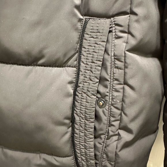 Calvin Klein Water Resistant Wind Protection Coat - Picture 4 of 8